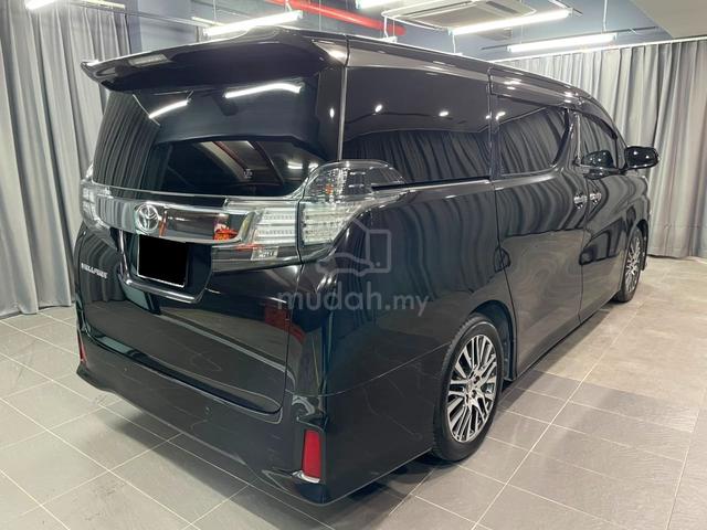 2016 Toyota VELLFIRE 2.5 Z (A) - 4
