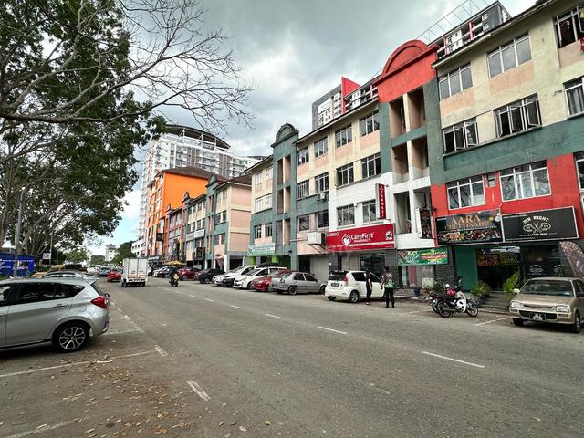Ground Floor Shop 20x70 Taman Mas Puchong For Sell 1