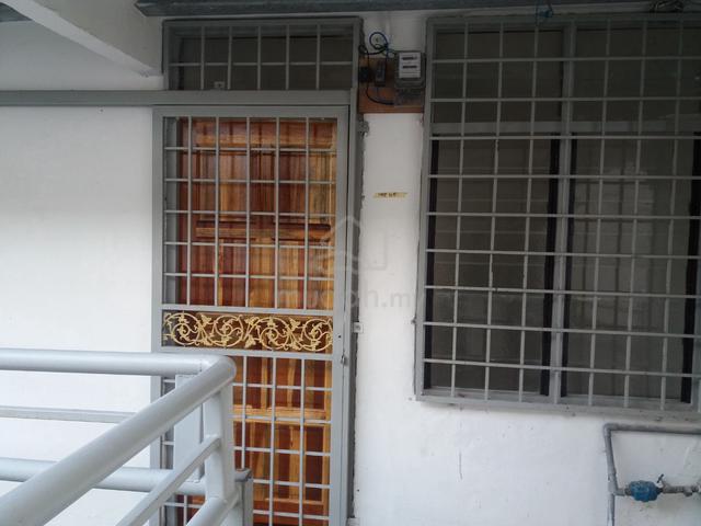 Kondo Rakyat (Kuala Ibai) 1