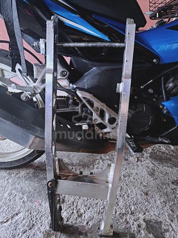 Carousel Image