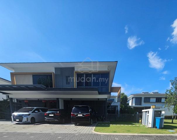 END LOT RENOVATED 2 Storey Semi D Aeres Eco Ardence Setia Alam 1