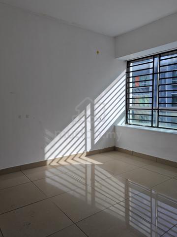 Cyber City Apartment 2 4