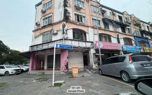 Budget Rent【Corner Ground Floor】Shop Lot😍Bandar Bukit Tinggi 1 Klang 1