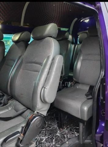 2011 Toyota HIACE 2.7 TRH203R FACELIFT (M) - 5