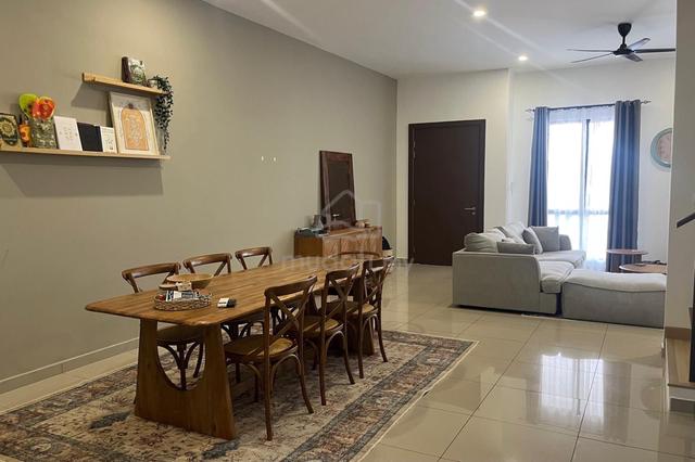 Partly Furnished Terrace House For Rent Cyberjaya 1