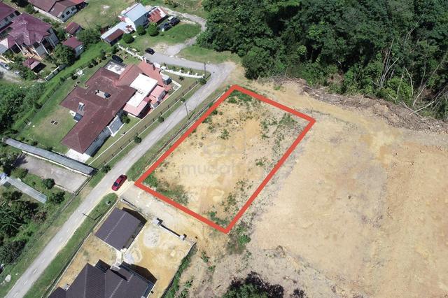MURAH Lot Banglo 12K sqft @ Sg. Kantan, Kajang untuk dijual 1