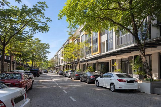 Ground Floor Retail Space for Rent in Bandar Sunway 1
