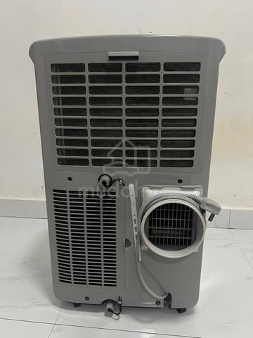 Portable Aircond 1.5hp Hisense - photo 4 of 4