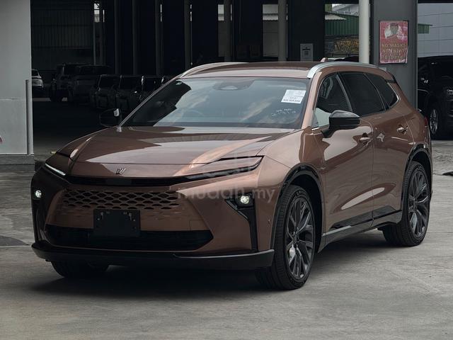 2025 Toyota Crown Estate Hybrid 2.5L - 1