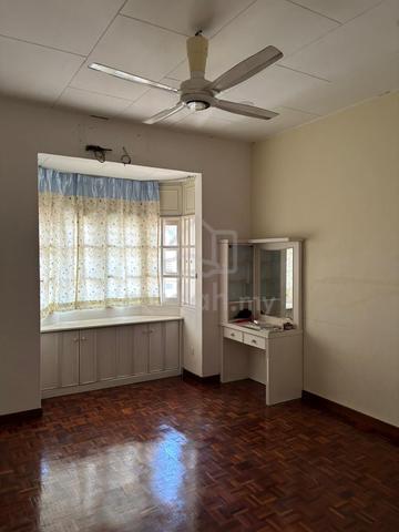 Double-storey terrace house for sale 1