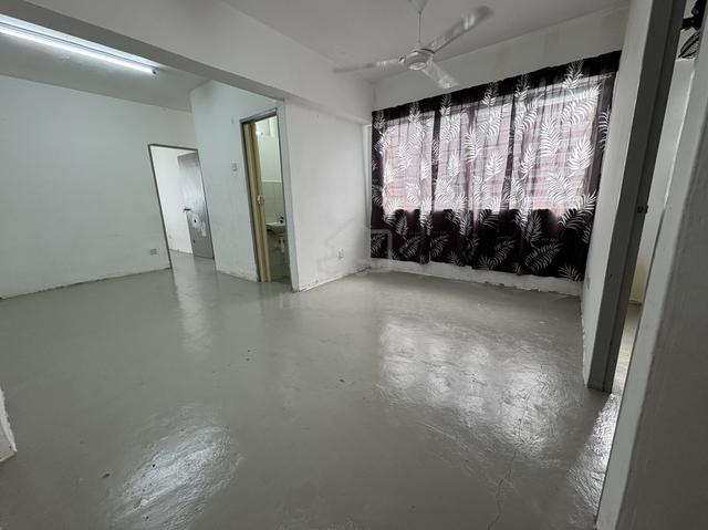 Puncak Erskine 1