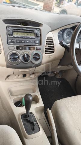 2009 Toyota INNOVA 2.0 E MY05 AN40 FACELIFT (A) - 5
