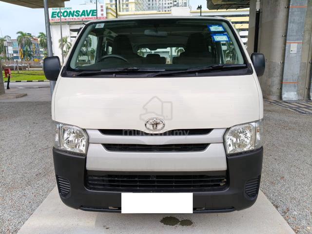 Ori 2023 Toyota Hiace 2.5 (M) 14 Seat Low Roof - 2