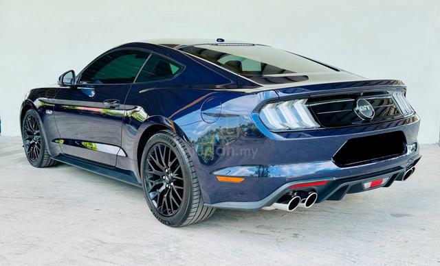 Ford Mustang 5.0 GT Fastback 2xk Km Mileage Only - 2