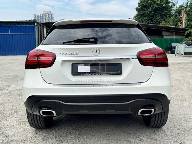2018 M.BeNZ GLA 200 1.6 (A) FACELIFT/ LOAN KEDAI - 3