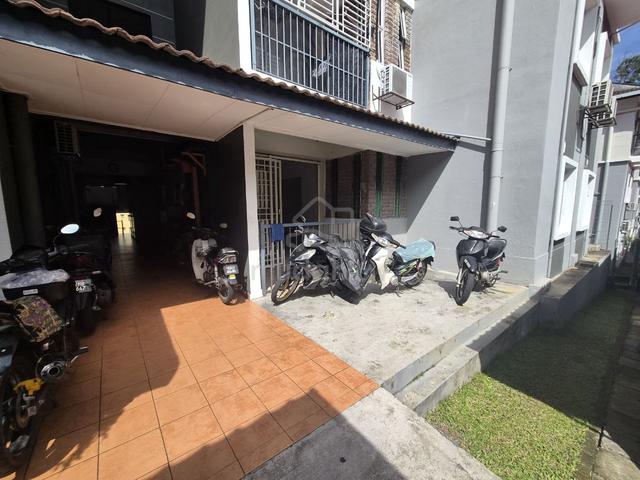 Andari Townvilla 1