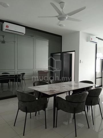 Marina Residence 1