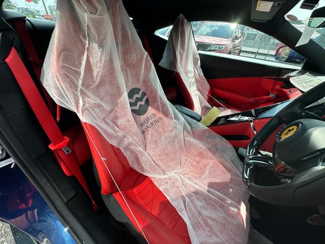 2023 Brand New 6A Ferrari ROMA Blu Tour De France - 5