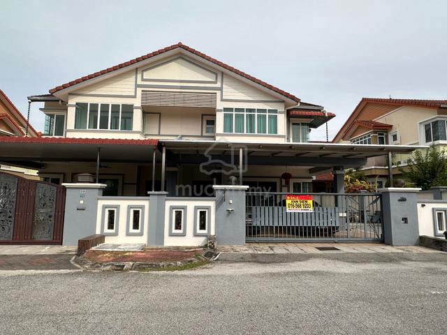 Semi D House For Sale in Bandar Seri Botani - Fully Renovation 1
