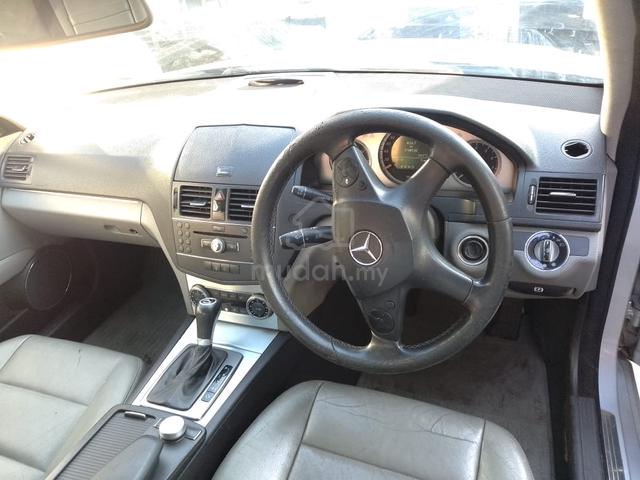 Mercedes-Benz C300 W204 2008 1.8 (A) One Owner - 5