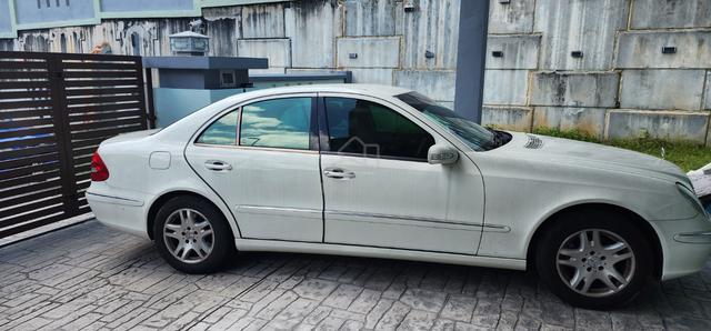 2006/2010 Mercedes  E280 AVANTGARDE (CKD) 3.0 (A) - 4