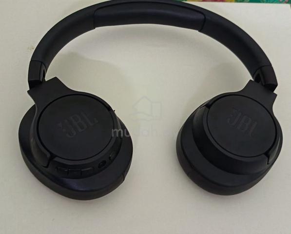 Carousel Image