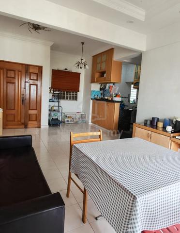 Gambier Height Room For rent at july-august 2026 1