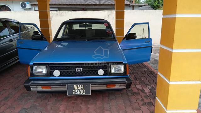 Datsun 120Y - 1