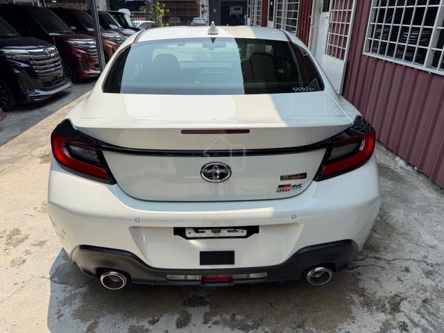 Toyota GR86 2.4 RZ (A) ** PROMOTION KAW-KAW ** - 4