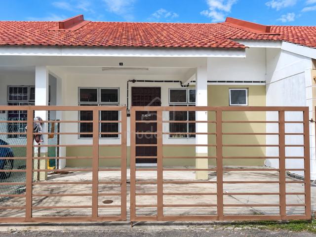 Full Loan Jalan Balau desaru utama 81930 Bandar Penawar 1
