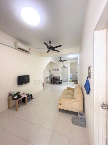 Town house corner ground floor paya rumput perdana 1