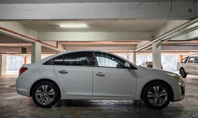 2015 Chevrolet CRUZE 1.8 LT FACELIFT (A) - 3