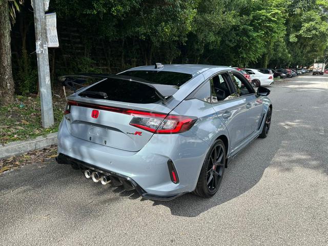 2025 Honda CIVIC 2.0 TYPE R FL5 Black Package 60KM - 3