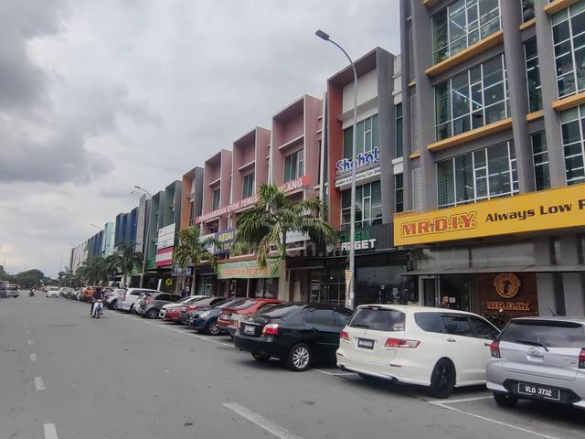 Facing Main Road First Floor Shoplot Dataran Shahab Jalan Datuk Kumbar 1