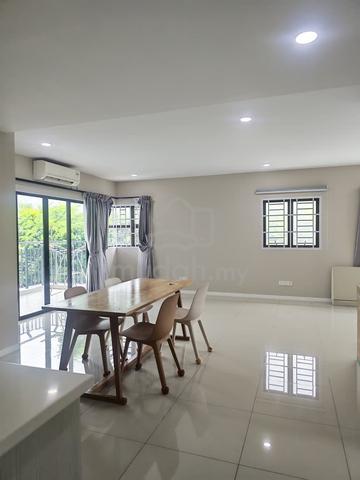 Ujana Executive Apartment @ East Ledang 1