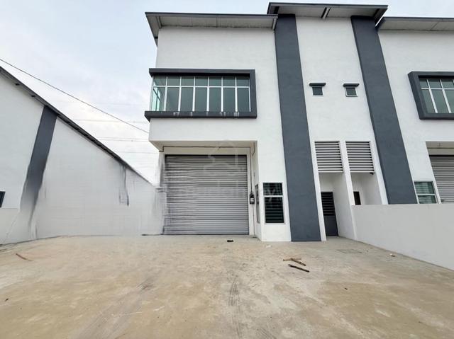 Pengkalan 3 @ 1.5 Storey Semi-D Factory For Rent 1