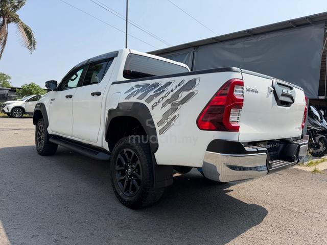 2022 Toyota HILUX 2.8 ROGUE (A) - 5