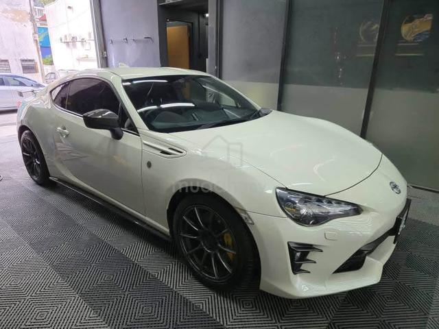2017 Toyota 86 2.0 MANUAL ZN6 FACELIFT (M) - 1