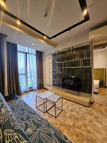 Expressionz Professional Suites 1