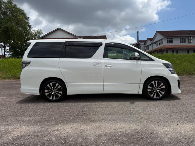 2014 Toyota VELLFIRE 2.4 Z GOLDEN EYES FACELIFT - 4