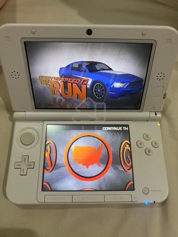 Nintendo 3ds LL - photo 6 of 6