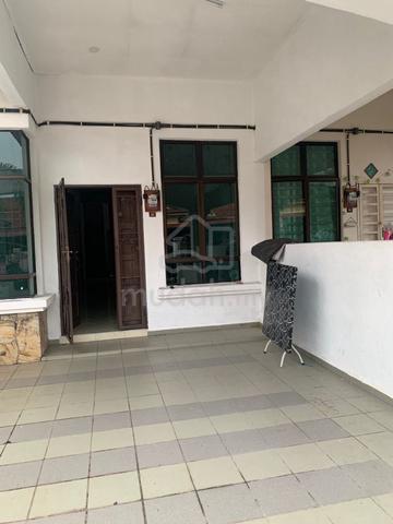Rumah Untuk Disewa Area Bukit Beruang 1
