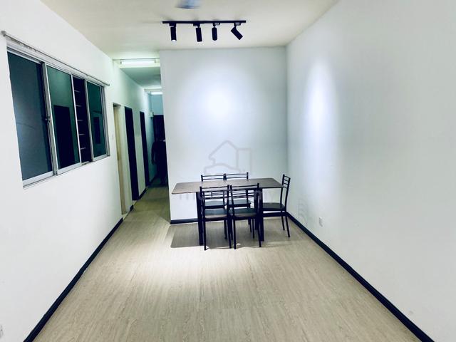 Residensi Bistaria 1