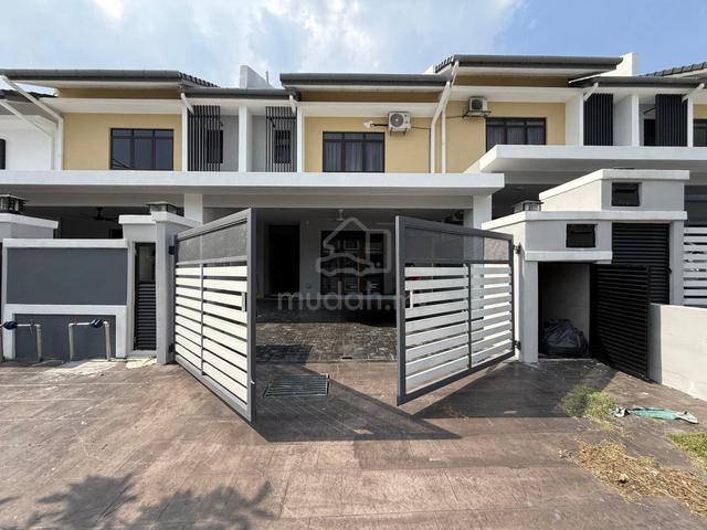22 x 75! 4R4B! 2 Storey Terrace Avenue 3 Bandar Tun Hussein Onn Cheras 1