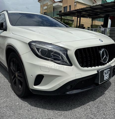 2015 Mercedes Benz GLA180 (CBU) 1.6 (A) - 3