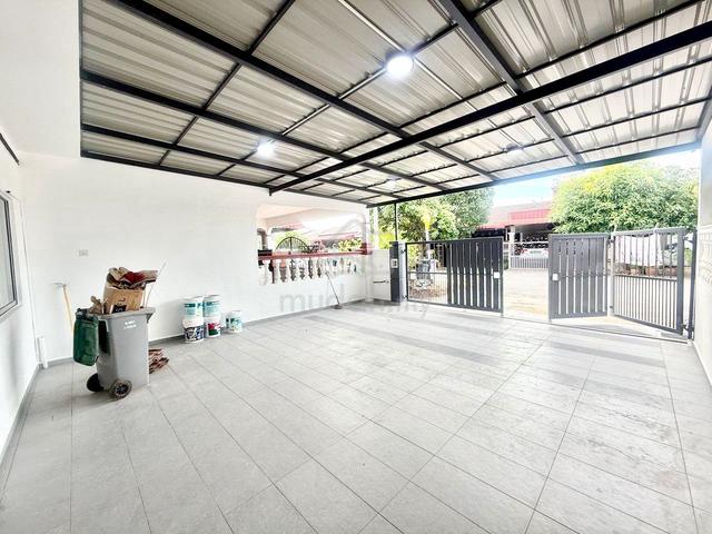 Renovated Single Storey Terrace Taman Seri Telok Emas Melaka 1