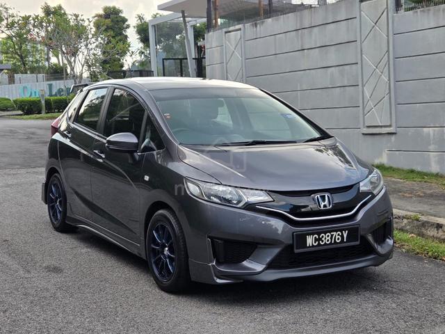 ORI 2016 Honda JAZZ 1.5 (A) Low Mileage Condition - 2