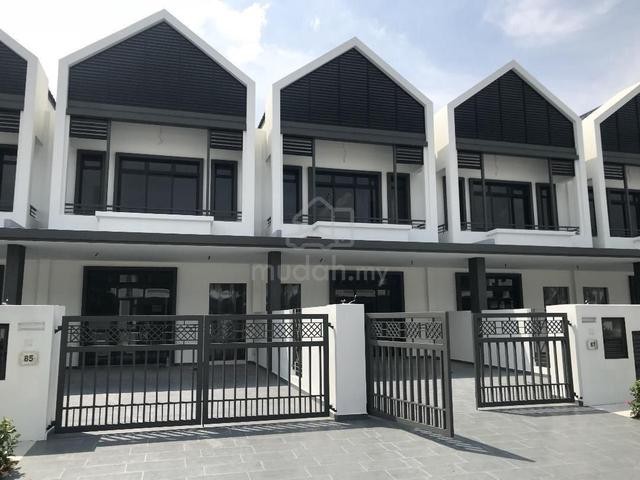 Eco Summer Double Storey Terrace G&G 1