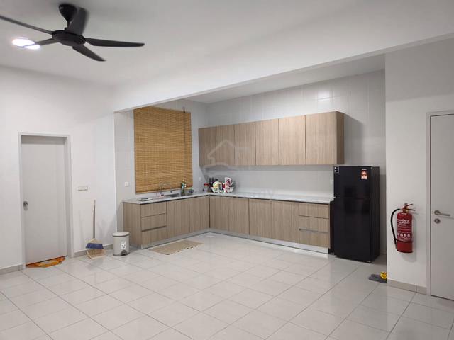 Residensi Adelia 1