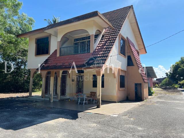 Banglo Kampung Moden 2 Tingkat Belakang Masjid At-Taqwa Pak Pura 1